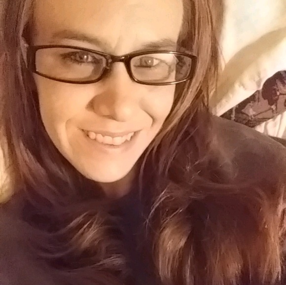 Meet your Posher, Hope - Picture 1 of 1